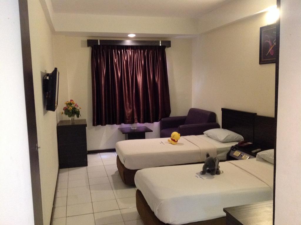 Lai Lai Mutiara Hotel Batam Екстер'єр фото