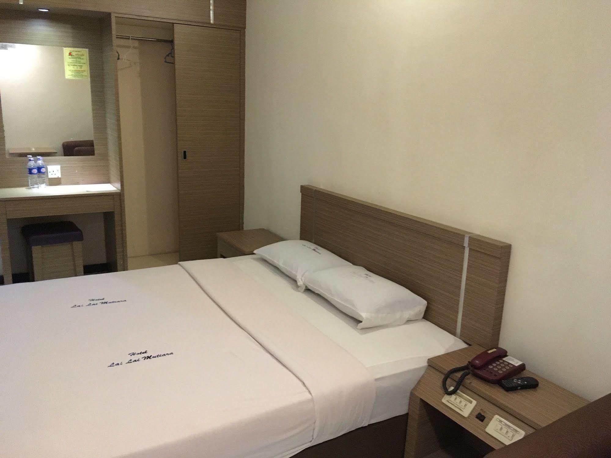 Lai Lai Mutiara Hotel Batam Екстер'єр фото